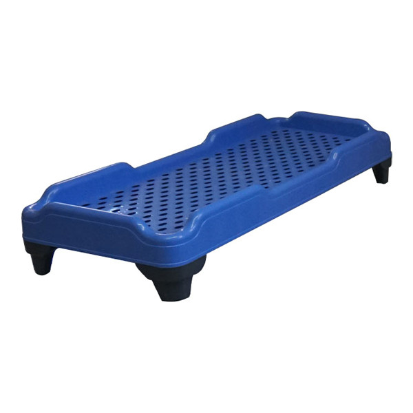 LETTINO IMPILABILE IN PLASTICA BLU YU CM. 138x60x25 (H)