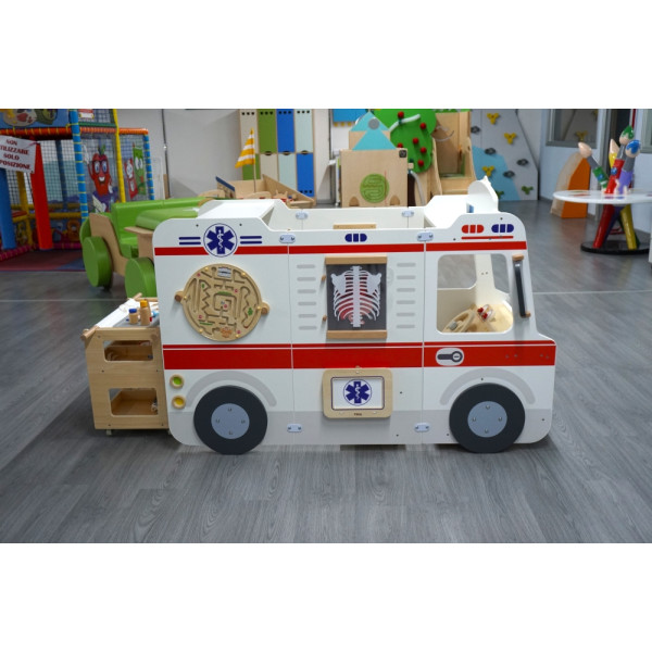 SET INTERATTIVO AMBULANZA CM 150 X 101,5 X 109 (H)