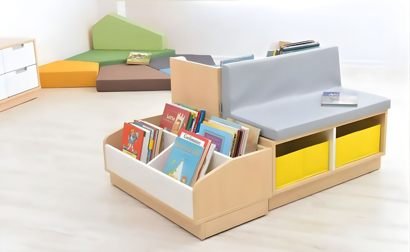 Librerie didattiche: perché sono fondamentali negli ambienti scolastici